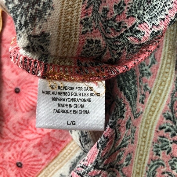 Bobeau Floral Paisley Print Flowy Bell Sleeve Peasant Blouse - Picture 6 of 6